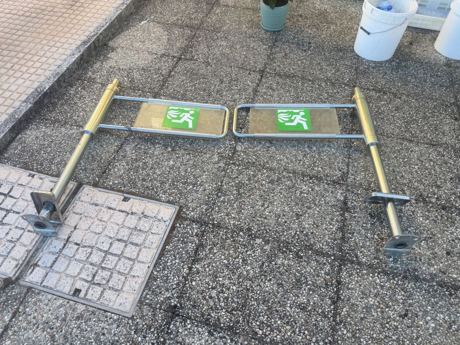 Cancelas em Aço Inoxidável
