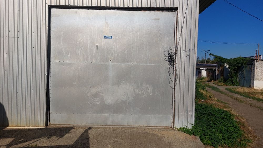 Гаражные ворота шир.3× выс. 2.8  вертикального подъёма