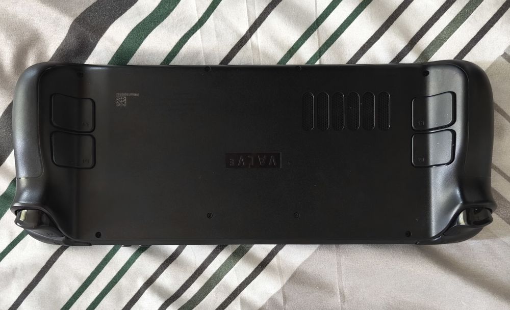 Консоль Valve Steam Deck 256GB Black