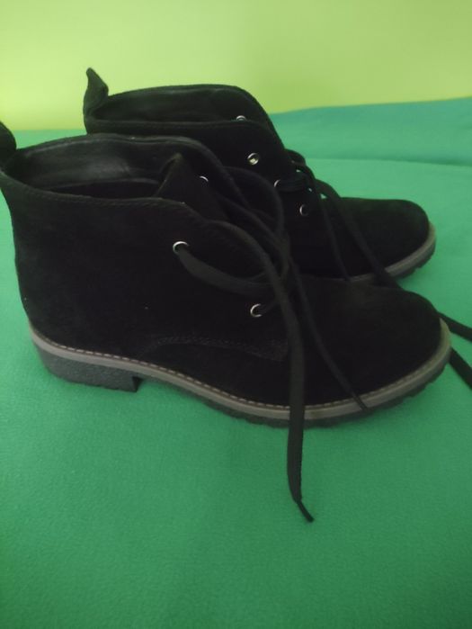 Buty zamszowe botki damskie 41