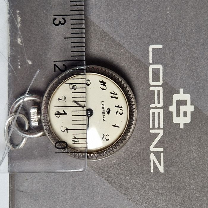 Часы Lorenz 800 серебро.