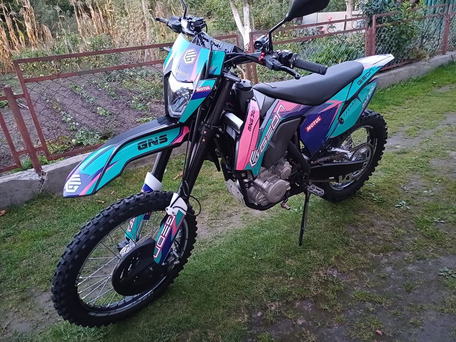 Geon Dakar GNS 300
