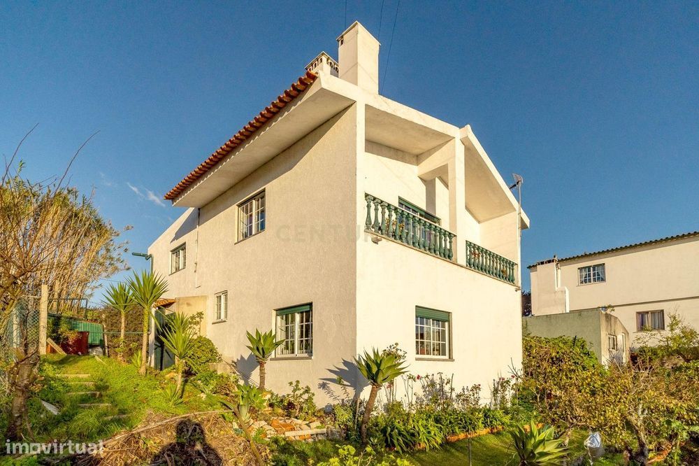 Lote de terreno em Buarcos - Cabo Mondego 1500m2 com vista mar destina