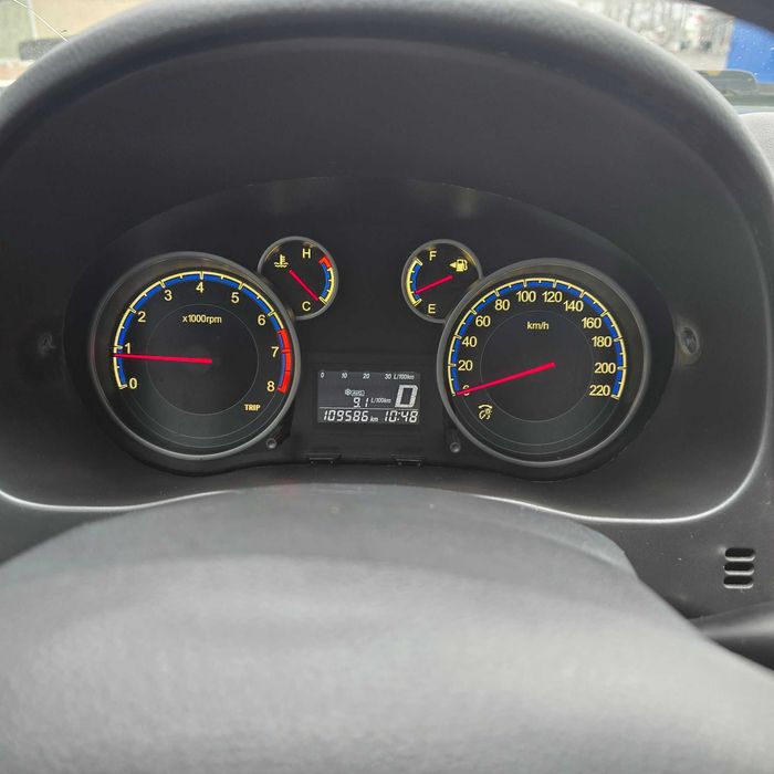 Продам Suzuki sx4 1.6 бензин АКПП 2012г.в.
