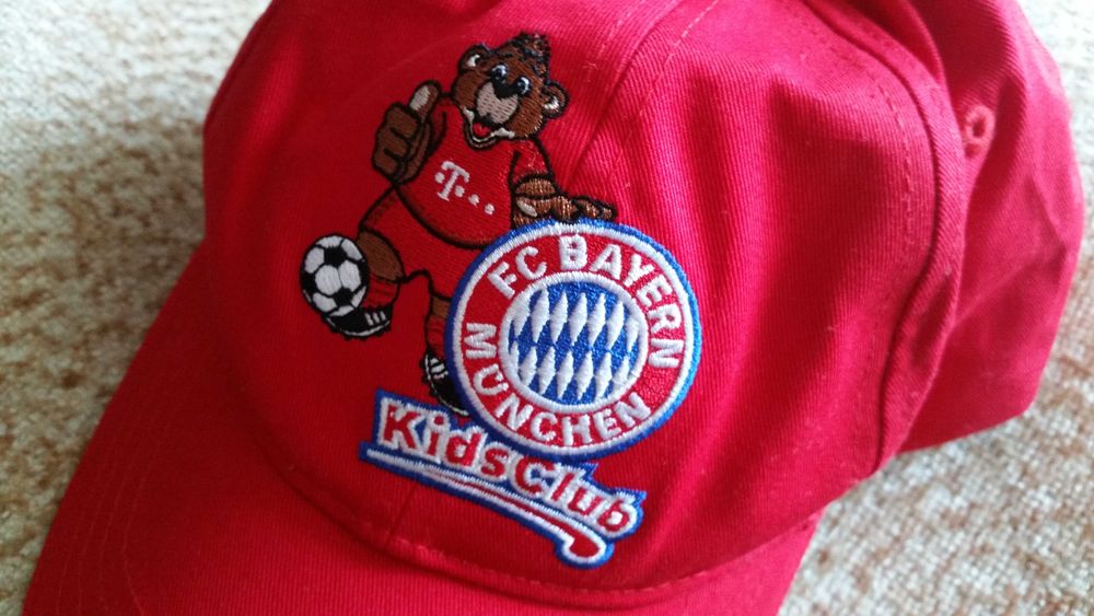 Czapka z daszkiem FC BAYERN MUNCHEN Kids Club