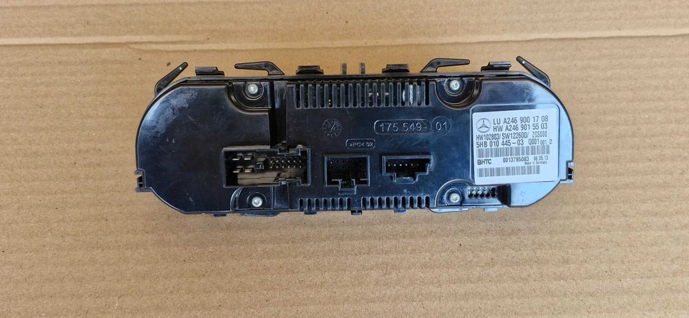 Climatronic/comando sofagem Mercedes-Benz Classe-A (W176). 2013.