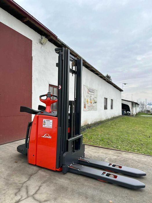 Навантажувач штабелер 1322* Linde L14АР 1,4т 470см