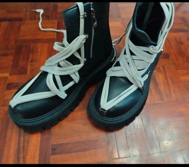 Botas de design radical 43/44 Rangers gótico motard