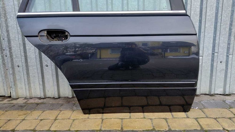 Drzwi prawy tył bmw e39 kombi touring black sapphire metallic 475/9