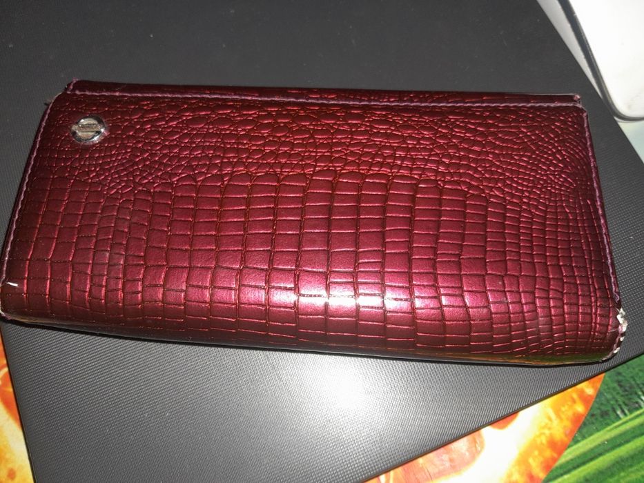 Жіночий гаманець