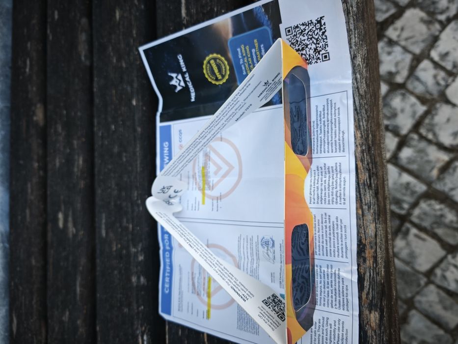 Óculos eclipse certificados