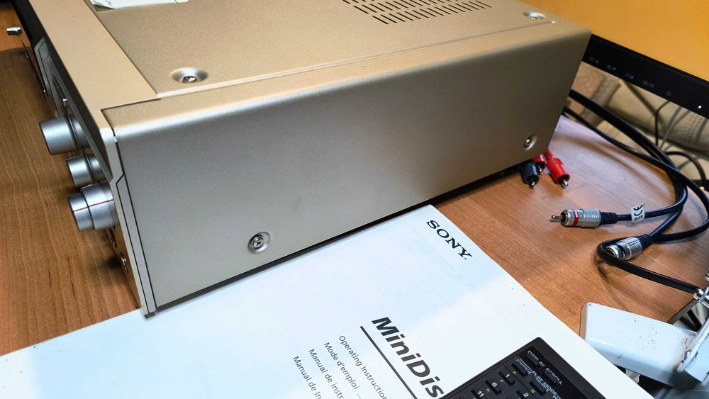 Minidisc Sony MDS-JA3ES pilot instrukcja Hi End