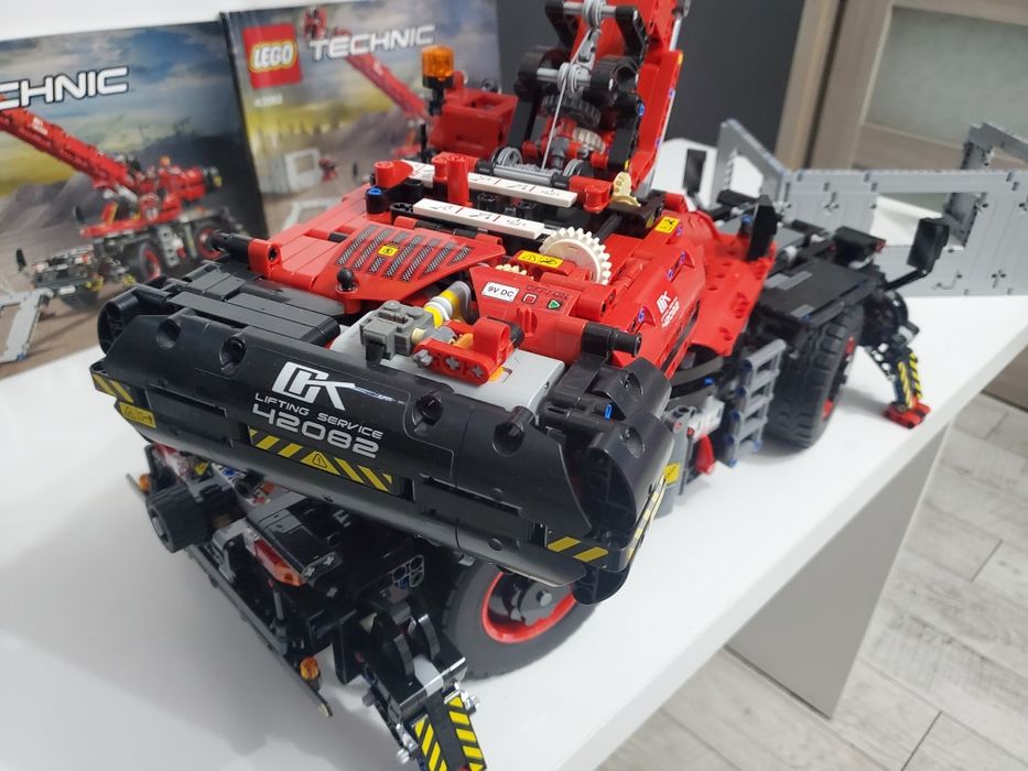 Lego Technic 42082 Dźwig Czerwony