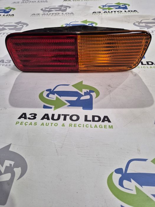 Farolim trás direito Land Rover Discovery 2 L318