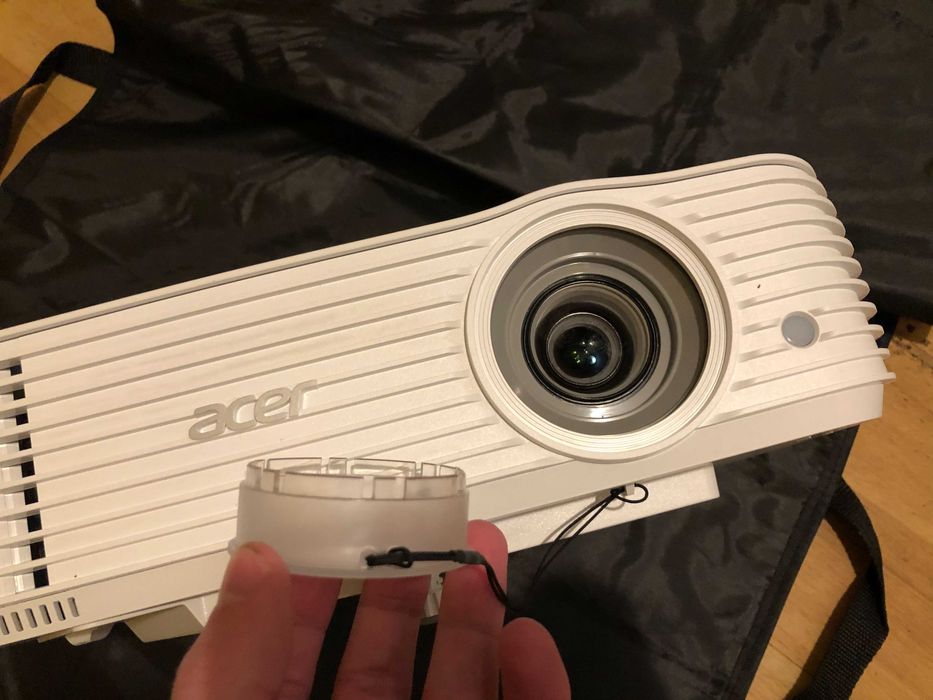 Projektor Acer H6815BD - jakość 4K