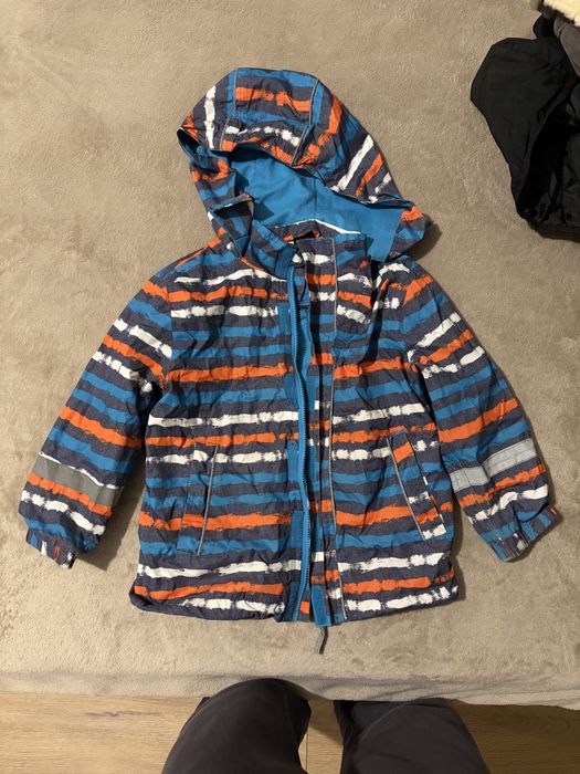 Продаю речі на хлопчика 98-104 одним пакетом .