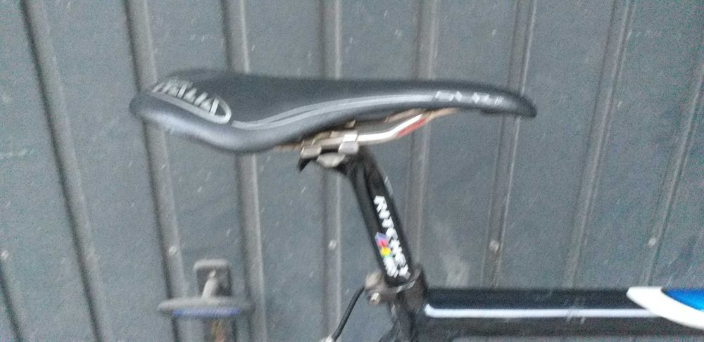 Sprzedam rower szosowy Trek Discovery karbon