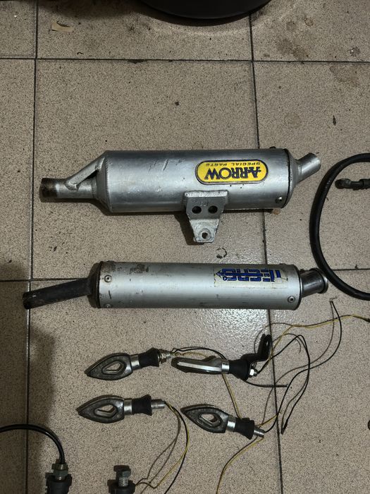 Vario material de mota