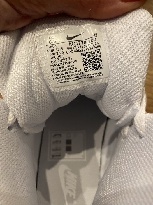 Nike Buty nowe 37.5roz