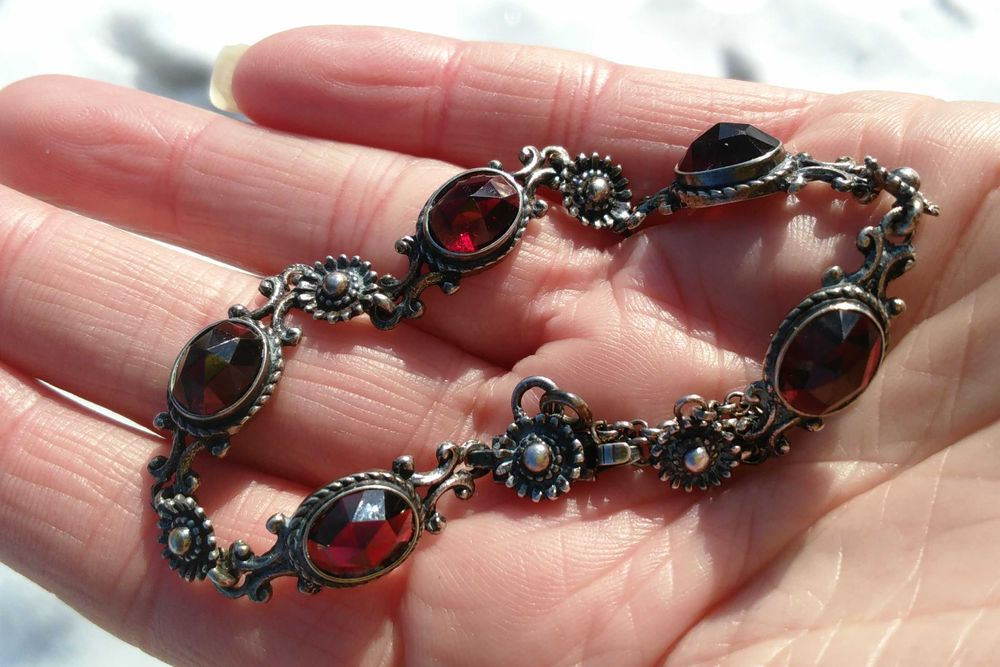 Гранат. Браслет старинный богемские натуральные гранаты