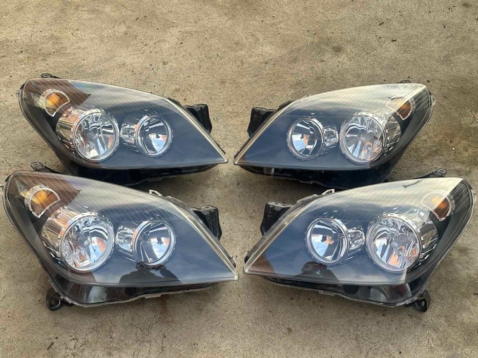 Фари Астра Н Зафіра Б Astra H Zafira B оригінал gm передні темні хром