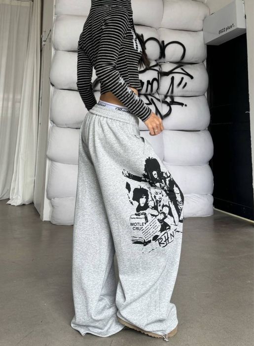 Широкі спортивні штани Y2K | Olisi