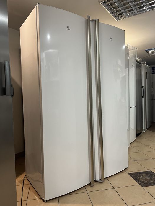 *Zamrażarka*Lodówka*Chłodziarka*