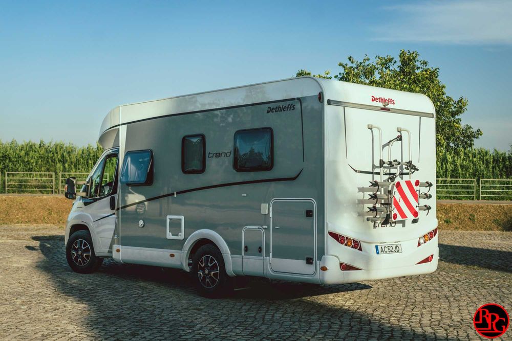 Aluguer de Autocaravana  [2 a 4 Pessoas)