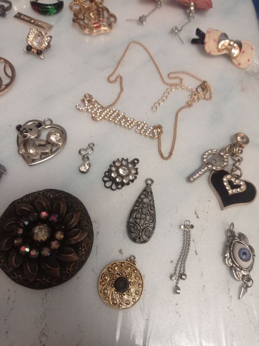 Бижутерия ,кольца .