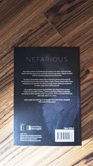 Nefarious Książka