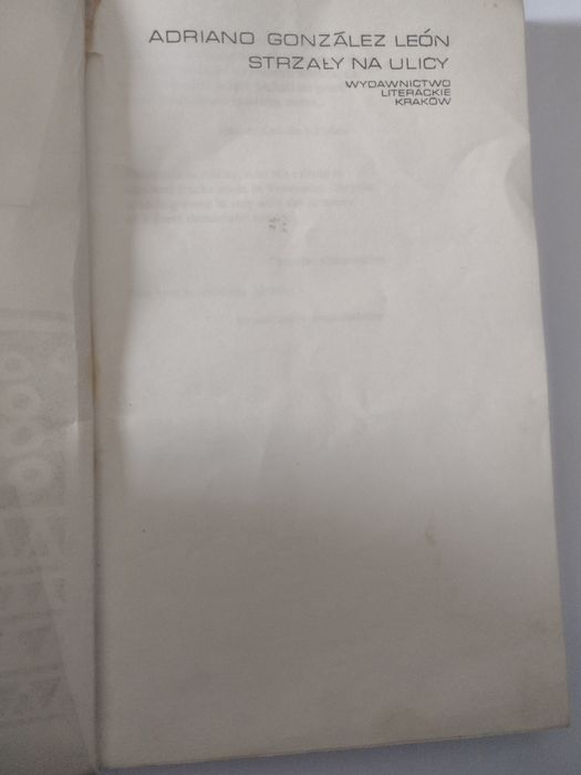 Adriano Gonzales Leon Strzały na ulicy