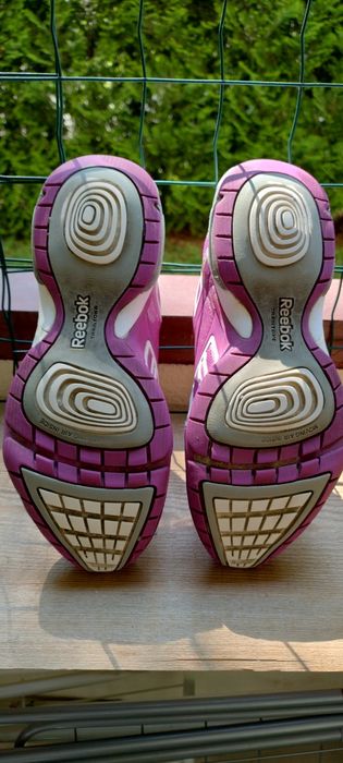 Buty sportowe r.36