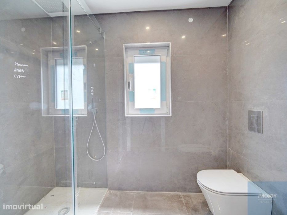 Apartamento T3 na Parede