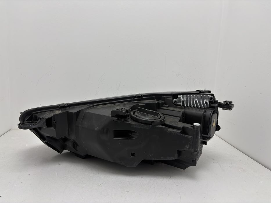 Фара права Audi Q5 80A 2018-2021 Xenon USA