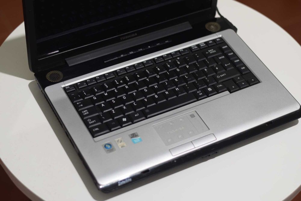 Toshiba Satellite A200 Intel Core2 Duo Extreme X9000 2.8 Ghz