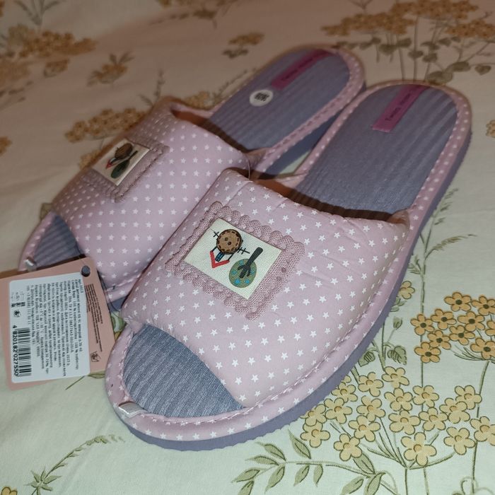 Тапочки капці жіночі