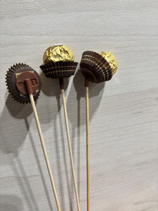 Mocowanie na ferrero rocher rożne rodzaje