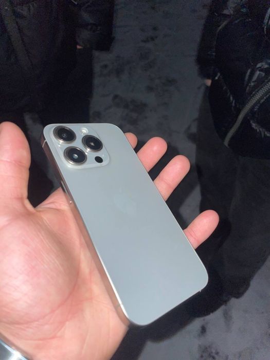 iPhone 15 pro 83% 128гб