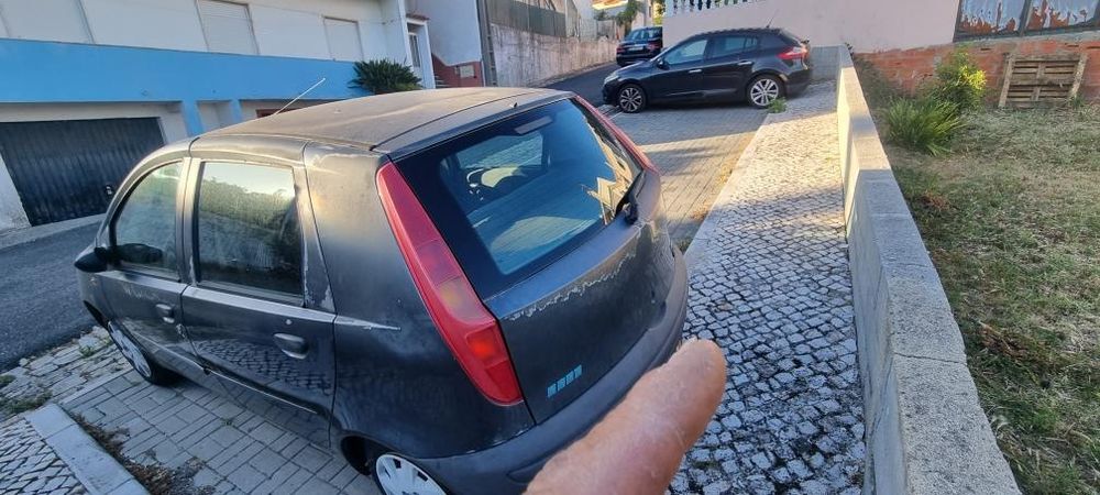 Vendo fiat Punto com inspeção valida
