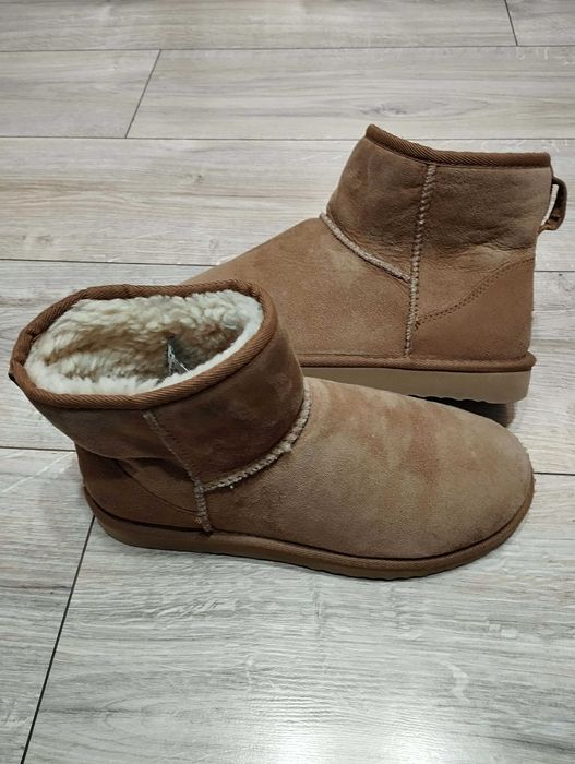 UGG Classic Mini size 8 około 39