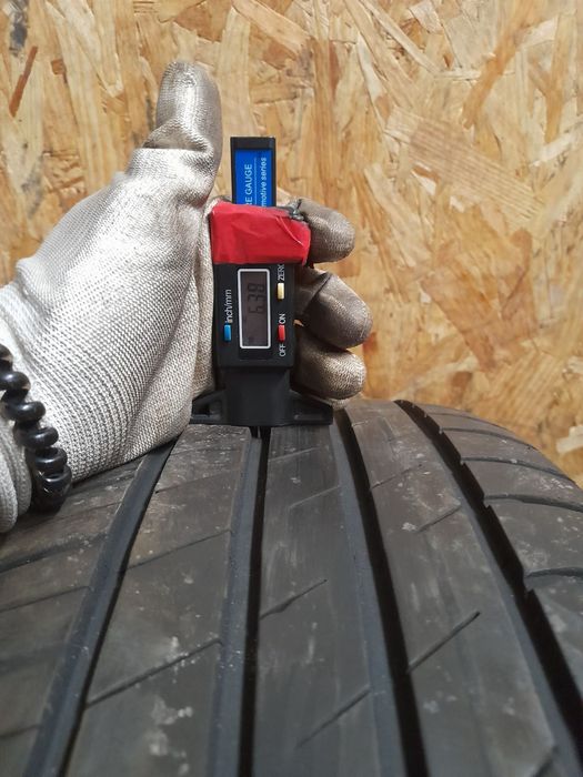 Шини Goodyear EfficientGrip Performance 215/55 R17 94V Б/У 6 мм