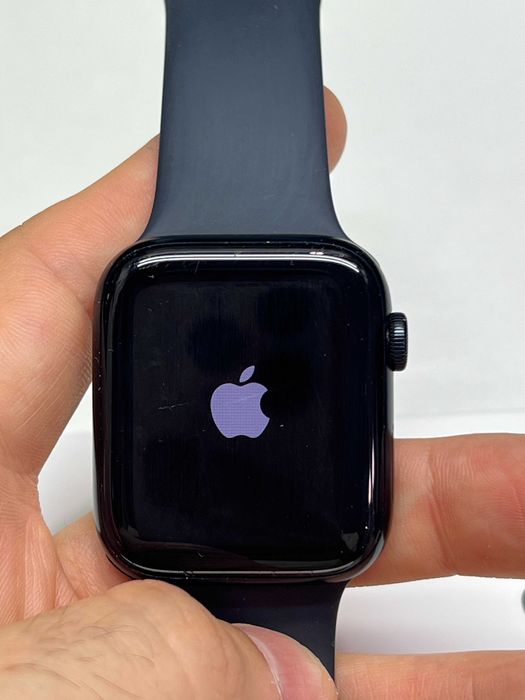 BU Apple Watch SE (2‑го покоління) — 44 мм, Midnight Aluminum