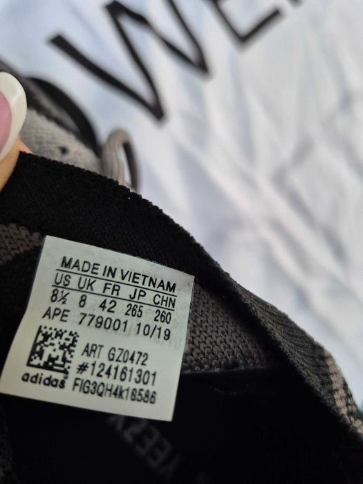 Чоловічі текстильні кросівки Adidas Yeezy Boost\27см