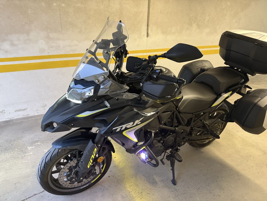 Mota beneli ano 2024 poucos km