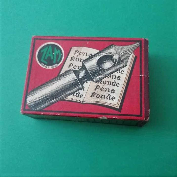 Caixa vazia de aparos de aço, Zeferino Alves Moreira