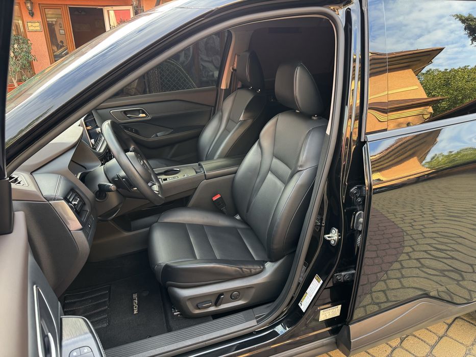 Nissan Rogue 2020p