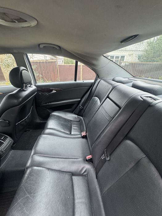 Mercedes-Benz w211 2.2 cdi 2003г