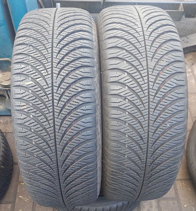 opony całoroczne 215/60 R16 Goodyear 6mm