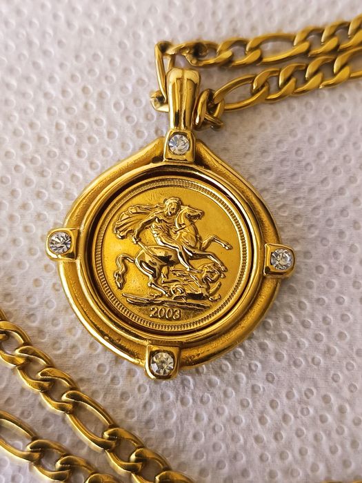 Colar com medalha Libra