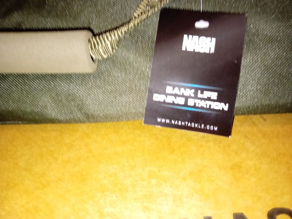 Stolik wędkarski NASH